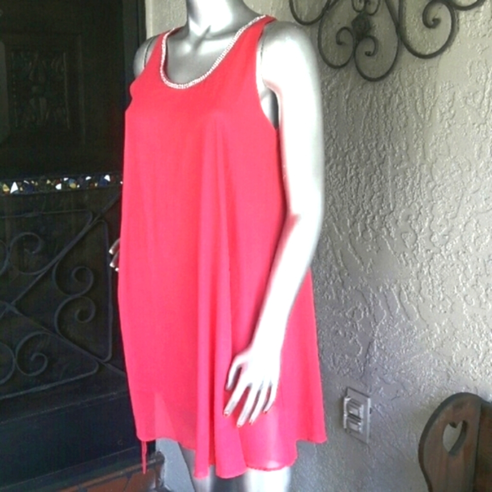 New Simply Elegant Pink Chiffon Dress - Picture 2 of 4